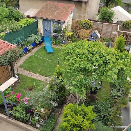 Un Deux Pieces Et Un Jardin A 빌쥐이프 외부 사진